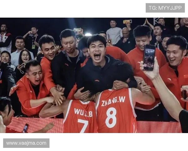 中国三人男篮带伤苦战绝杀美国强敌上演以少胜多的惊天冷门