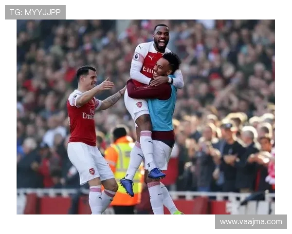 金玟哉因在对阵帕福斯受撞击缺席今日球队合练状态成疑 金玟哉因在对阵帕福斯受撞击缺席今日球队合练状态成疑